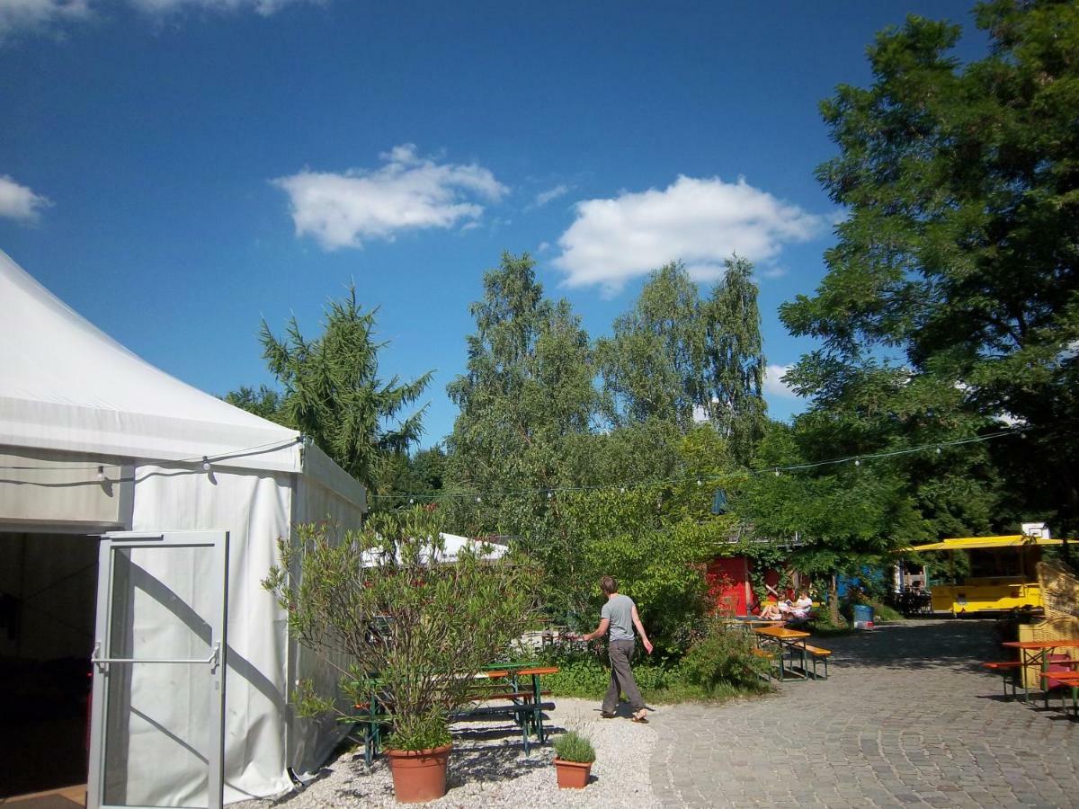 Ostello The Tent - Youth Only - Buchung Leider Nur Bis 30 Jahre Moeglich! Monaco di Baviera